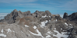El último glaciar leonés queda sin hielo: “es el final de una época”