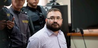 Juez niega libertad anticipada a Javier Duarte; FGR expone mala conducta en prisión