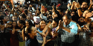 Rodeada de cientos de mexicanas y mexicanos, la presidenta claudia sheinbaum inaugura estaciones de la línea k del tren interoceánico
