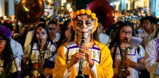Pátzcuaro vivió una Noche de Ánimas Histórica, llena de Tradición, Cultura y Saldo Blanco