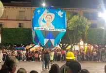 Realizan misa y jornada de oración al concluir novenario del alcalde Carlos Manzo