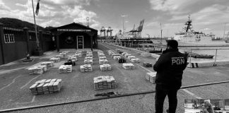 Panamá intercepta barco con 13 mil kilos de droga con destino a México