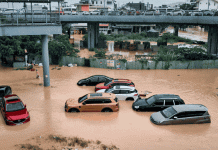 Lluvias torrenciales dejan más de 55 muertos en Vietnam y mantienen a miles sin electricidad