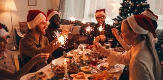Cómo disfrutar la cena navideña sin sentirte demasiado lleno