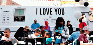 Jaden Smith impulsa un restaurante solidario donde solo paga quien puede