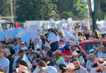 Uruapan marcha en silencio, pero con un grito unánime: justicia para Carlos