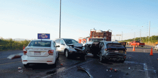 Fatal carambola vehicular en Zamora, deja un motociclista sin vida y dos lesionados