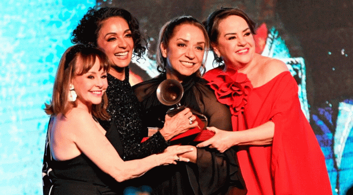 Pandora celebra 40 años de música con el Premio a la Excelencia Musical del Latin Grammy