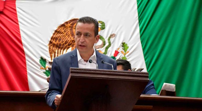 Plantea diputado Toño Salas creación de Centros especializados para el Cuidado Infantil