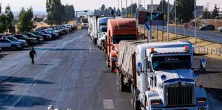 Manifestantes Retiran Bloqueos en Carreteras Tras Cuatro Días; Continúa Mesa de Diálogo con Segob