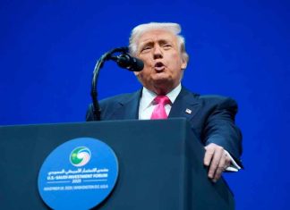 Trump sugiere pena de muerte para seis legisladores demócratas tras video sobre órdenes militares ilegales