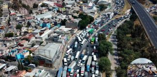 ¿Qué piden los campesinos que bloquean las carreteras de México?