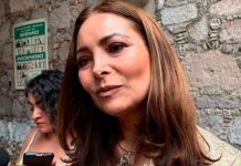 Comercios se suman al paro estatal para exigir justicia por el asesinato de Carlos Manzo