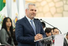 Impulso federal a educación llevará becas a más de 892 mil estudiantes: Bedolla