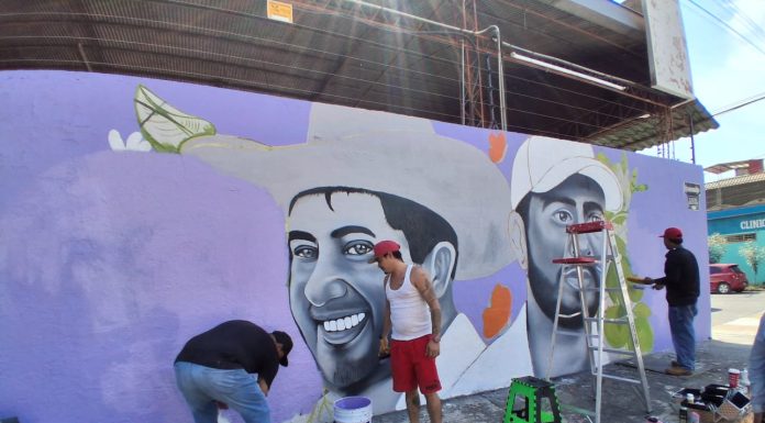 Mural en memoria de Carlos Manzo y Bernardo Bravo es borrado por falta de permisos y temor a represalias