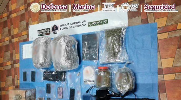 En Michoacán, en distintas acciones se detuvo a cinco personas, se aseguraron armas de fuego y droga