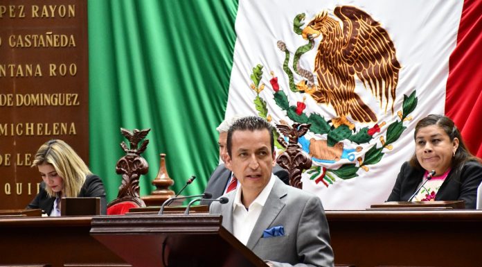 Propone diputado Toño Salas garantizar derechos a madres trabajadoras y sus hijos