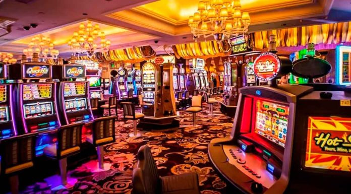 Hacienda bloquea a 13 casinos por presunto lavado de dinero y vínculos con el crimen organizado