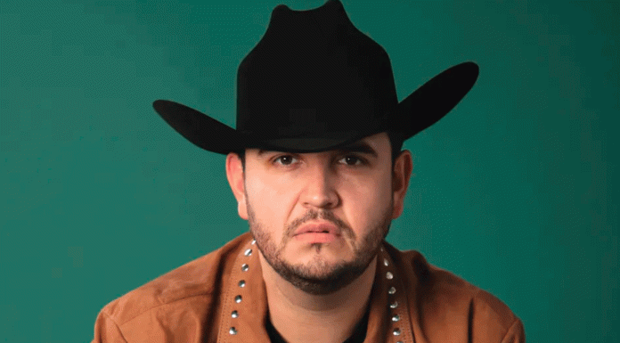 Multan a Edén Muñoz en Querétaro por interpretar narcocorridos; deberá disculparse públicamente