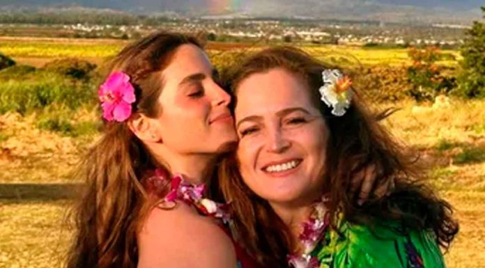 Mamá de Fátima Bosch revela que su “corazón ardía de coraje” ante los insultos de Nawat Itsaragrisil a su hija