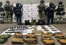 SSP asegura 3 camionetas robadas, 2 rifles y más de mil 600 municiones en Zinapécuaro