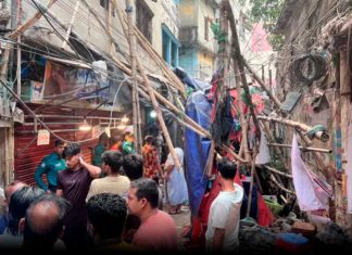 Fuerte sismo sacude Dhaka con al menos 14 edificios resultaron dañados