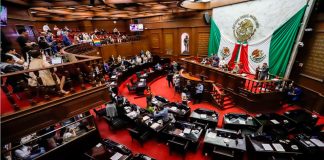 Prohíbe 76 Legislatura que prestadores de servicios públicos de transporte, trasladen a menores que viajen solos