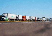 Transportistas y agricultores levantan bloqueos tras acuerdo con Segob