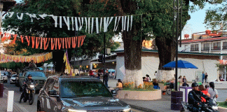 Blindada por Fuerzas Federales arriba a Uruapan la alcaldesa Grecia Quiroz