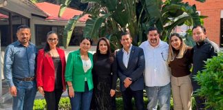 Gobierno de Ario presenta proyecto para la rehabilitación de unidad deportiva