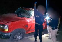 Volcadura de camioneta deja un adulto mayor muerto en la región de Madero