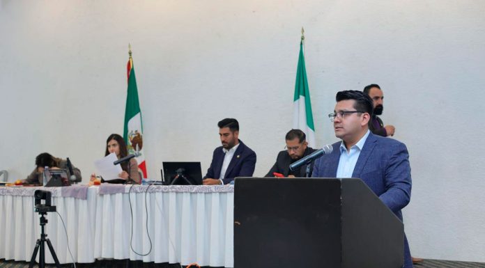 Presenta Toño Carreño iniciativa para combatir reclutamiento de niños y jóvenes