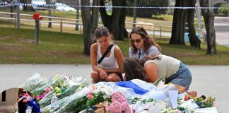 Ataque armado en Bondi Beach deja 15 muertos; autoridades investigan terrorismo