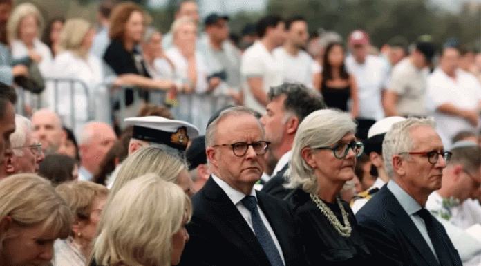 Sídney honra a las víctimas del ataque antisemita en Bondi Beach con multitudinaria vigilia