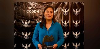 La Senadora Reyna Celeste Ascencio recibe el Galardón Ave Fénix por su labor en favor de los derechos humanos