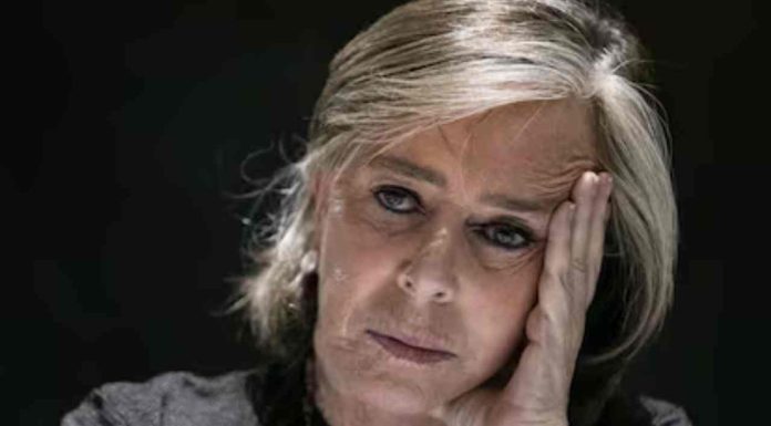 FGR imputará a dos ex funcionarios de Pemex por avalar pensión vitalicia a María Amparo Casar