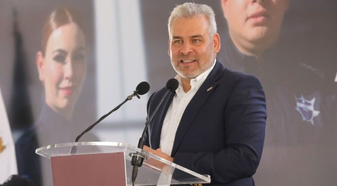 Anuncia Bedolla aumento salarial del 10% para la Guardia Civil