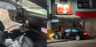BMW queda incrustado en fachada de “King Pollo” en La Piedad