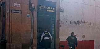 Delincuentes roban joyería en casa de empeño del centro de Morelia