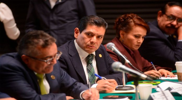 Ernesto Núñez Aguilar inicia trabajos para fortalecer las finanzas públicas subnacionales