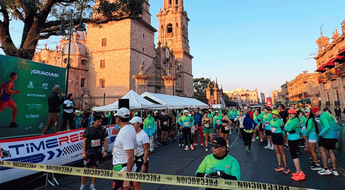 Poco más de 400 morelianos se sumaron a la carrera “La Última y Nos Vamos”
