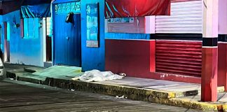 Delincuentes asesinan a joven, en la colonia Morelos de Uruapan