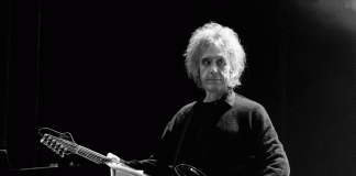 Muere Perry Bamonte, guitarrista y tecladista clave de The Cure, a los 65 años