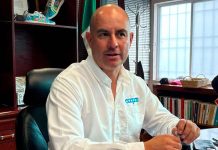 Toman instalaciones del OOAPAS habitantes de Santa María