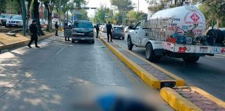 Camioneta de Seguridad Penitenciaria atropella a peatona en la Av. Camelinas de Morelia