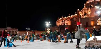 Poco más de 15 mil usuarios han arribado a la pista de hielo en el centro de Morelia