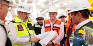 Aumento al salario mínimo beneficiará a 325 mil trabajadores michoacanos: Bedolla