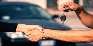 Cómo proteger tu aguinaldo al comprar autos seminuevos este diciembre