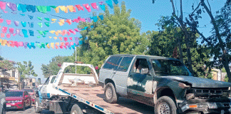 Choque por alcance deja dos lesionados leves en Apatzingán