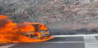 Vehículo se incendia en la autopista Pátzcuaro-Cuitzeo